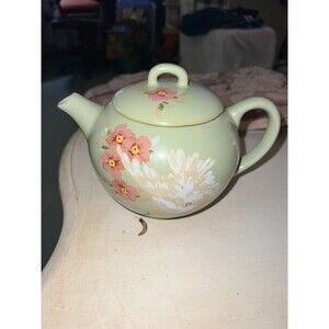 Songbird Garden By Rosie B Farmer Teapot Sage (green) Garden